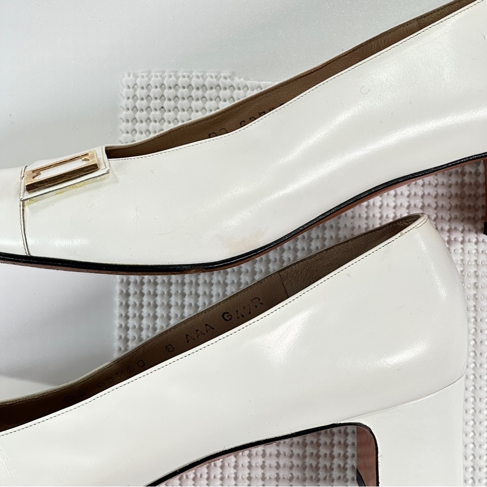 Salvatore Ferragamo White Pumps Classic Square Toe 9 AAA - Picture 4 of 11